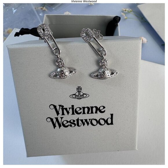 Vivienne Westwood Jewelry - Picture 4 of 5
